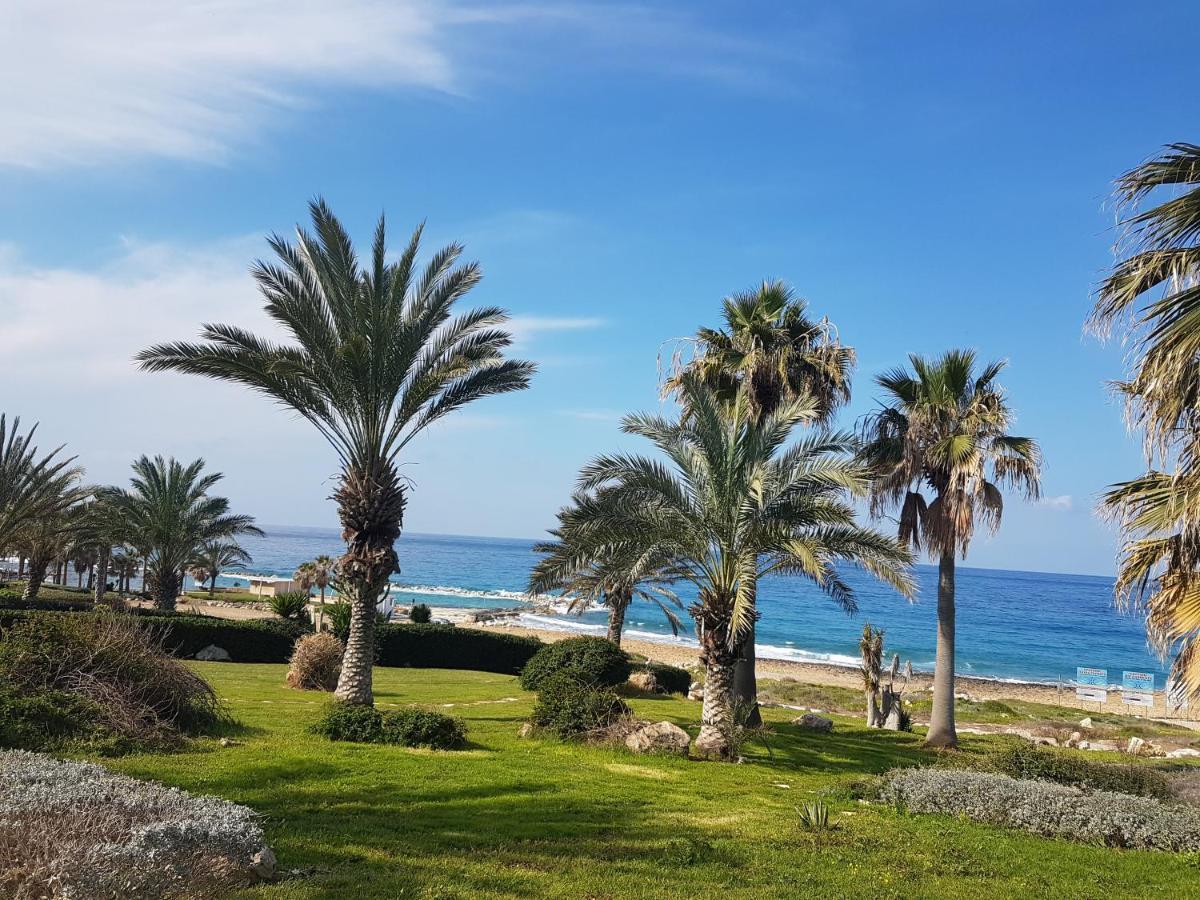 Sea Front Villa Kristina Klorakas Ngoại thất bức ảnh