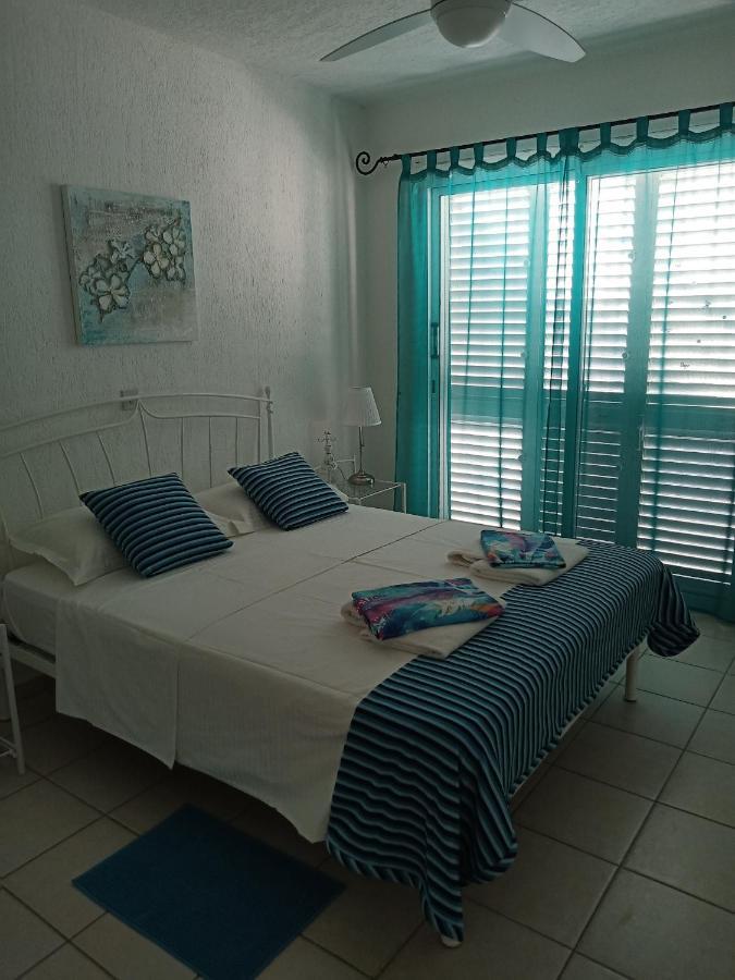 Sea Front Villa Kristina Klorakas Ngoại thất bức ảnh